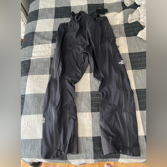 North face summit series futurelight bibs. - Picture 2 of 7